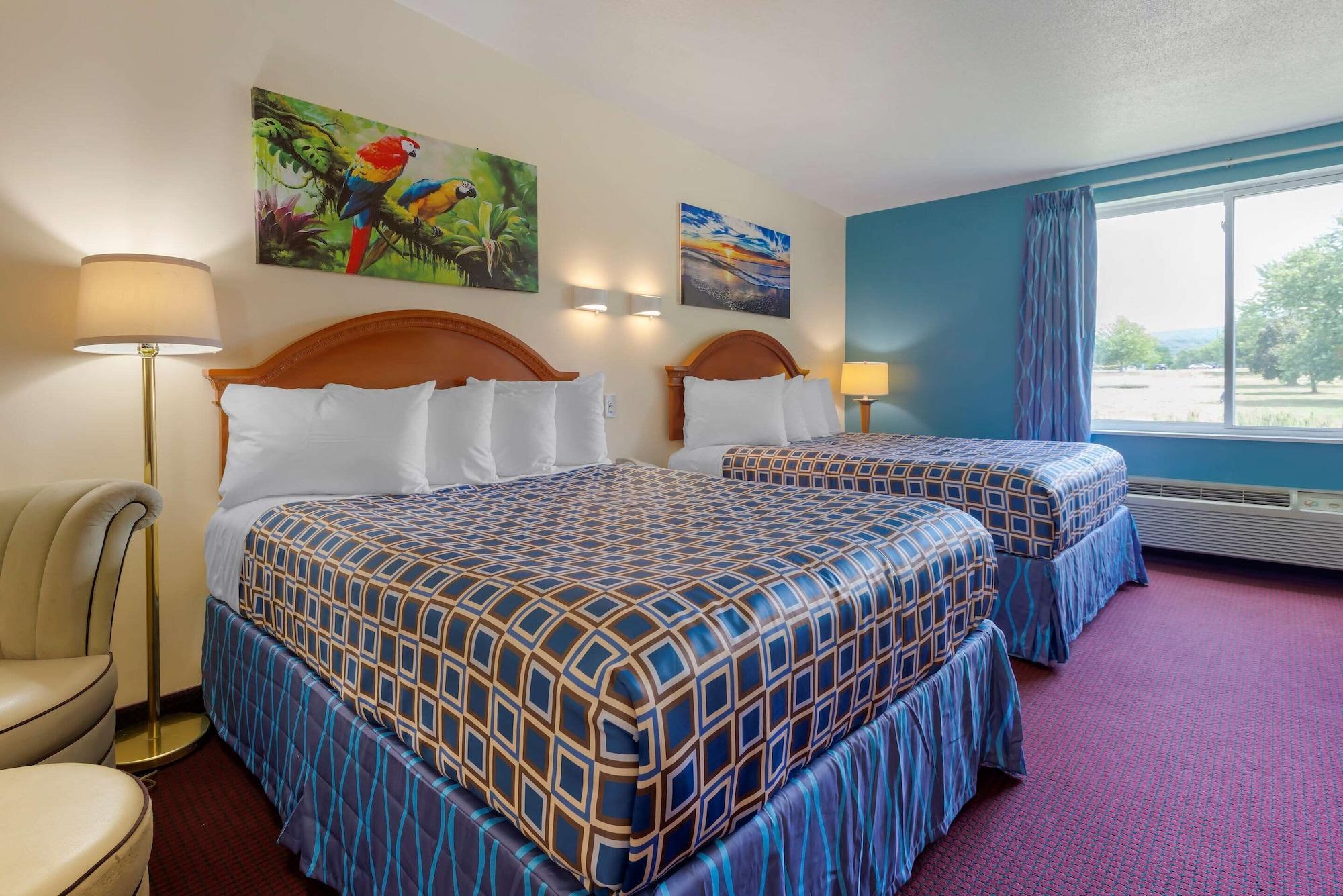 Rodeway Inn & Suites New Paltz- Hudson Valley Экстерьер фото